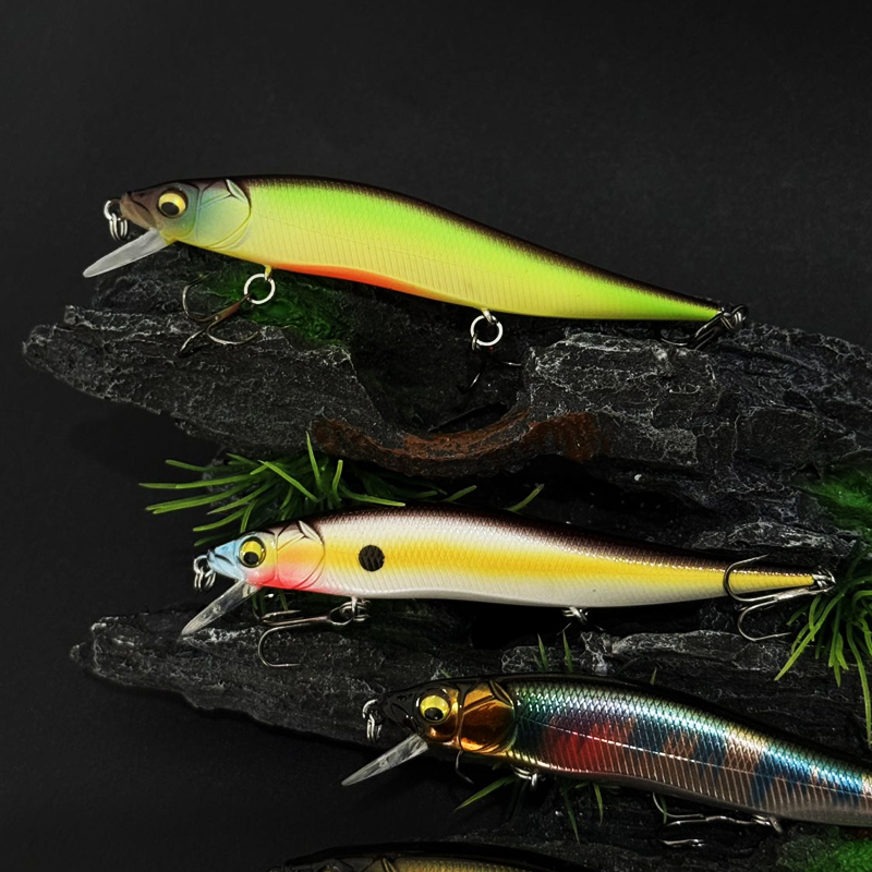 98MM 10G Suspending Minnow Jer - Fishing Lure Jerkbait recension och pris